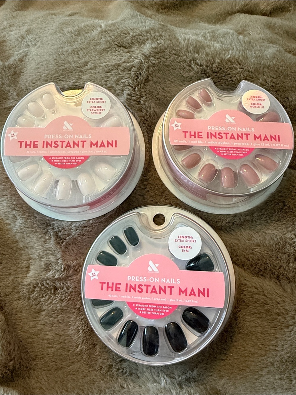 The Instant Mani Press-On Nails - Neutral & Black Sets